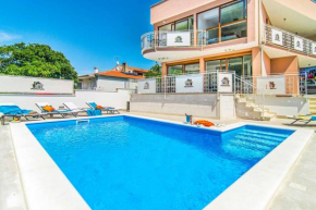 Villa Coral Reef